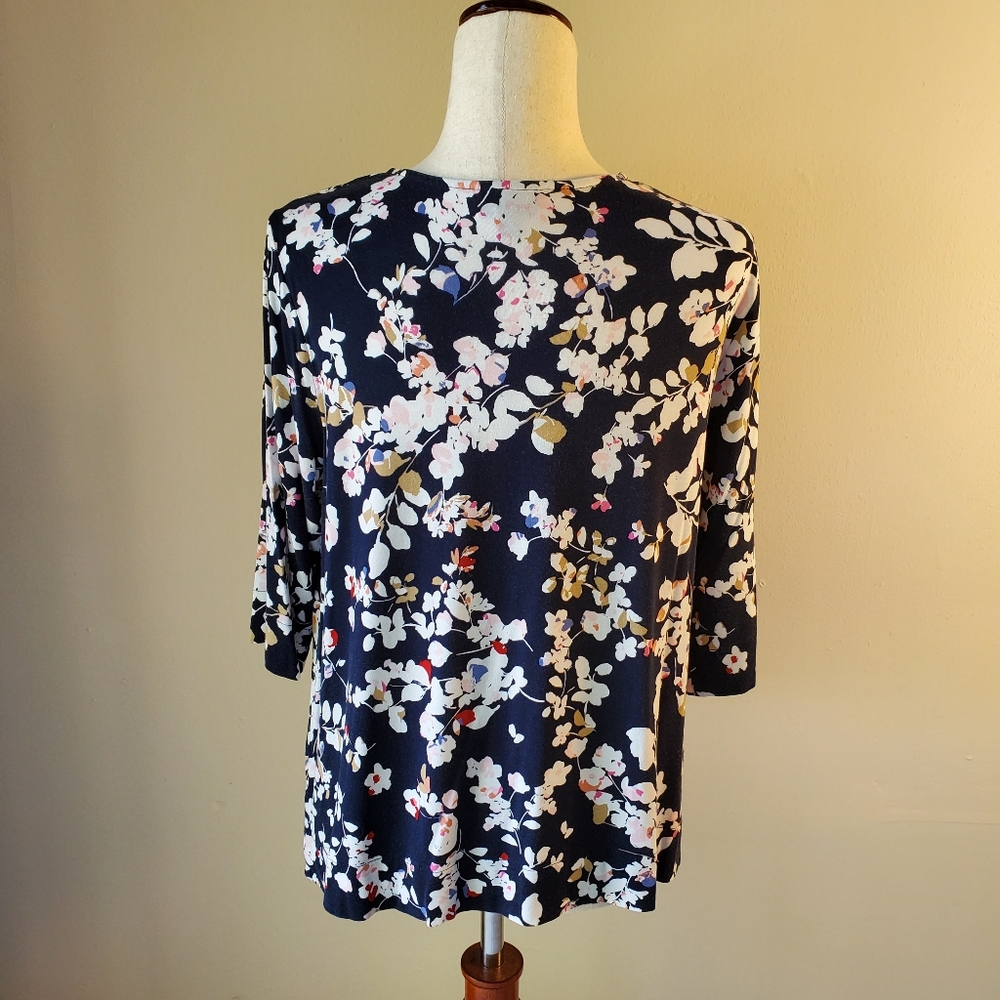 J. Jill Medium Petite Navy Floral Casual Blouse Top - Picture 6 of 14